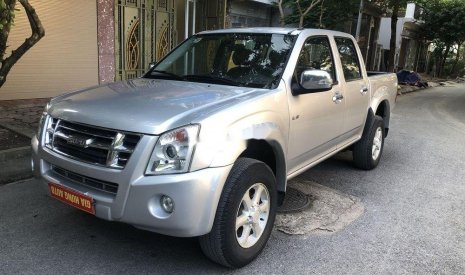 Isuzu Dmax 2009 - Cần bán Isuzu Dmax LS đời 2009, màu bạc số sàn, giá tốt