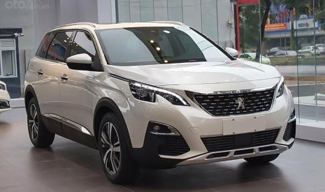 Peugeot 5008 2019 - Khuyến mại áp dụng từ 01/12 đến hết 31/12/2019, khi mua xe Peugeot 5008 2019, màu trắng