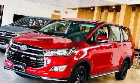 Toyota Innova   2019 - Cần bán Toyota Innova 2019, xe full giấy tờ