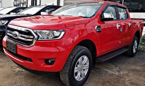 Ford Ranger Wildtrak 2.0L 4x2 2018 - Cần bán gấp Ford Ranger Wildtrak 2.0L 4x2 đời 2018, màu đỏ giá cạnh tranh