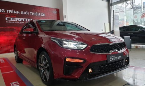 Kia Cerato 2019 - Hỗ trợ giao xe nhanh toàn quốc chiếc xe Kia Cerato 2.0 AT Premium, sản xuất 2019, giao dịch nhanh