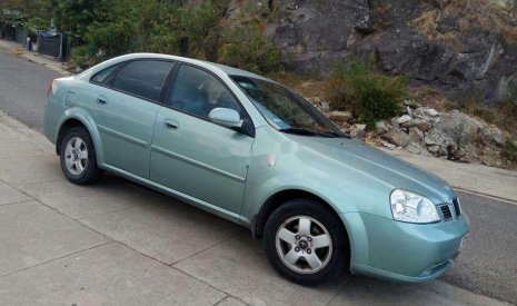 Daewoo Lacetti 2005 - Cần bán Daewoo Lacetti sản xuất 2005, màu xanh, nhập khẩu xe gia đình