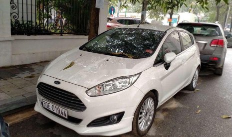 Ford Fiesta   2015 - Bán Ford Fiesta đời 2015, bảo dưỡng chính hãng định kỳ