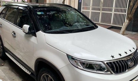Kia Sorento   2018 - Bán ô tô Kia Sorento đời 2018, màu trắng, xe nhập còn mới, giá chỉ 730 triệu