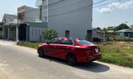 Kia Cerato    2018 - Bán Kia Cerato năm sản xuất 2018, màu đỏ xe gia đình, giá 600tr