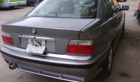 BMW M3    1993 - Cần bán lại xe BMW M3 đời 1993, màu xám, nhập khẩu nguyên chiếc, giá chỉ 290 triệu