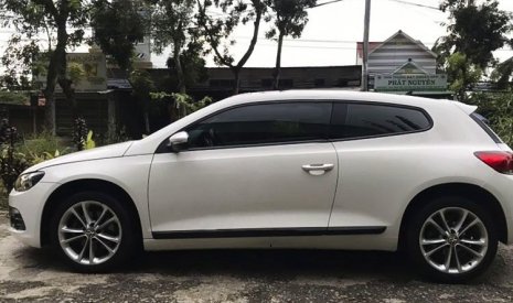 Volkswagen Scirocco   2.0 TFi   2011 - Cần bán xe Volkswagen Scirocco 2.0 TFi năm 2011, màu trắng, xe nhập